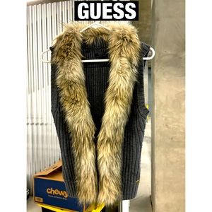 Guess Gray Sweater Vest with Faux Fur Collar‎ Sz S